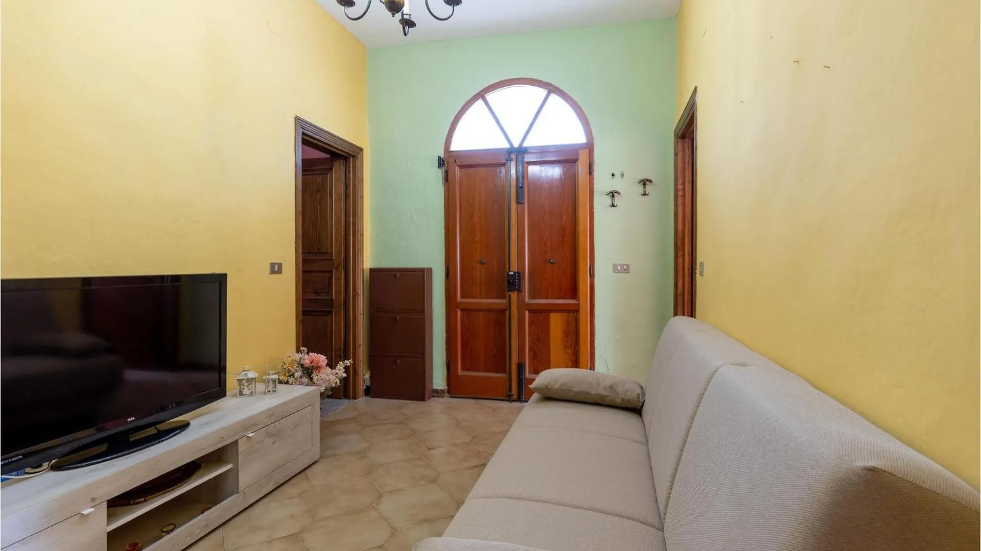 Nice Apartment In Castelvecchio Pascoli 0*,